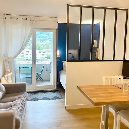 Apartment Balcon D'albigny - Proche & Vue Montagne Annecy