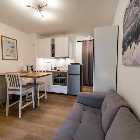 Apartment Balcon D'albigny - Proche & Vue Montagne Annecy