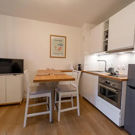 Apartment Balcon D'albigny - Proche & Vue Montagne *